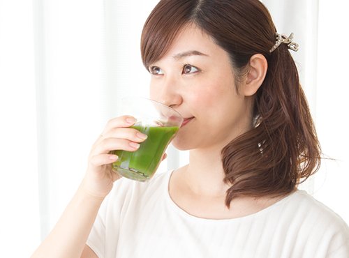 妊婦さんの便秘や子どもの野菜不足に♪ノンカフェイン青汁で腸活のすすめ