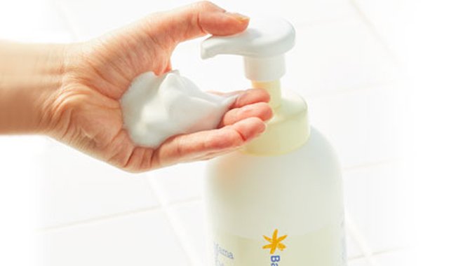 baby-body-shampoo.jpg